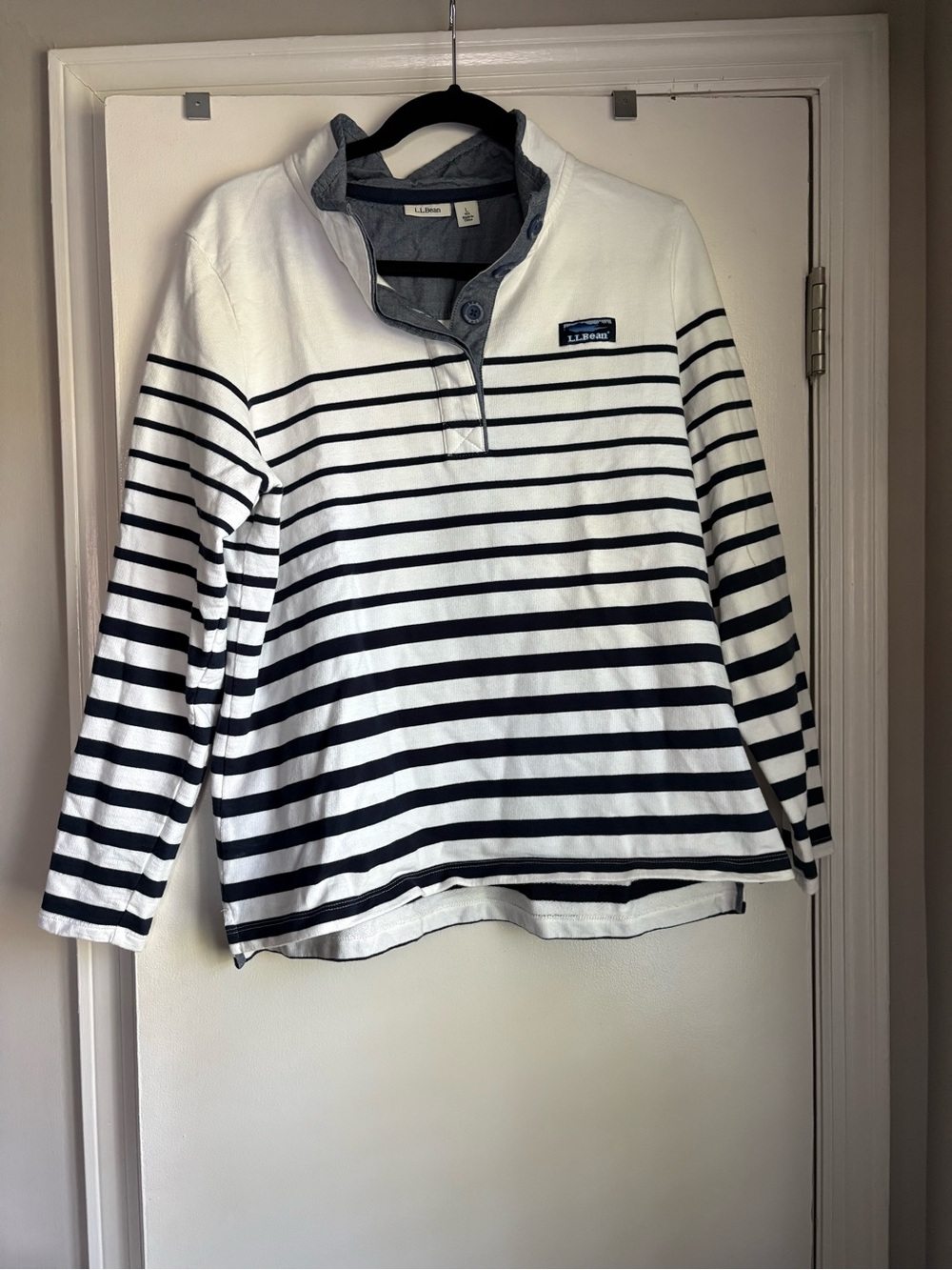 L.L. Bean Peaks Island Button Mockneck Sweatshirt